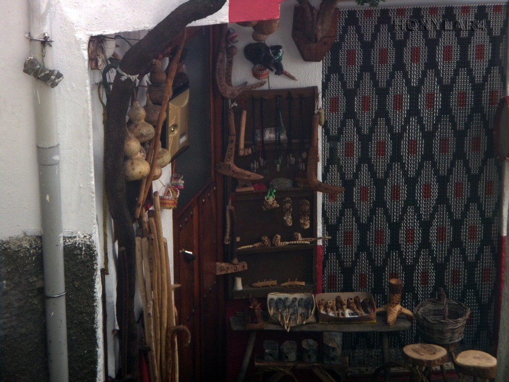 Foto: * PUESTO ARTICULOS DE LA ZONA EL GASCO - El Gasco (Cáceres), España