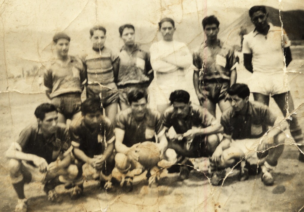 Foto: Club Atalaya en 1950 - Chillanes (Bolívar), Ecuador