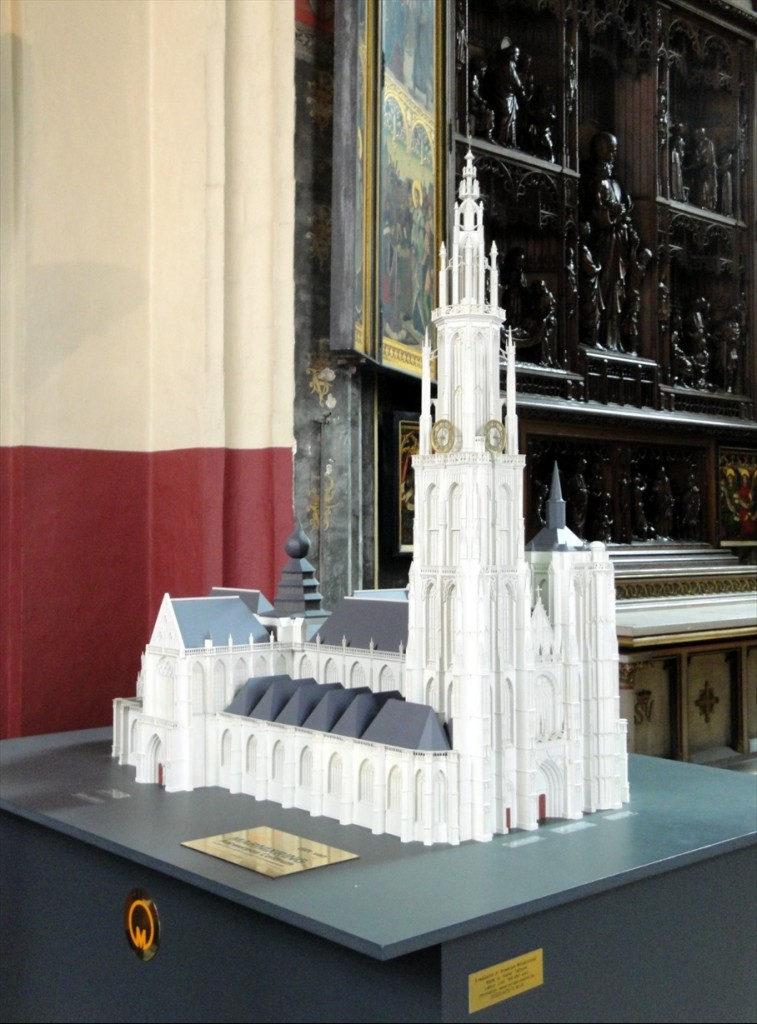 Foto: Maqueta de la Onze Lieve Vrouwekathedraal - Antwerpen (Flanders), Bélgica