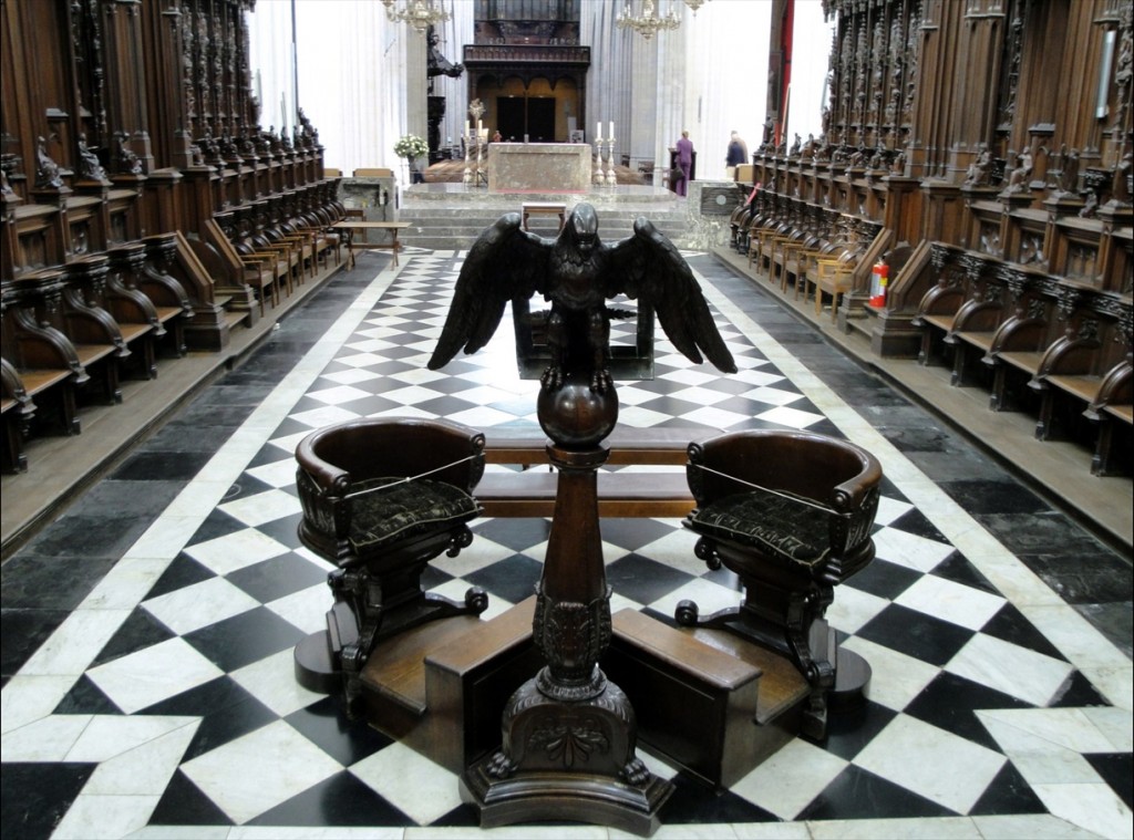Foto: Sillería del Coro. Onze Lieve Vrouwekathedraal - Antwerpen (Flanders), Bélgica