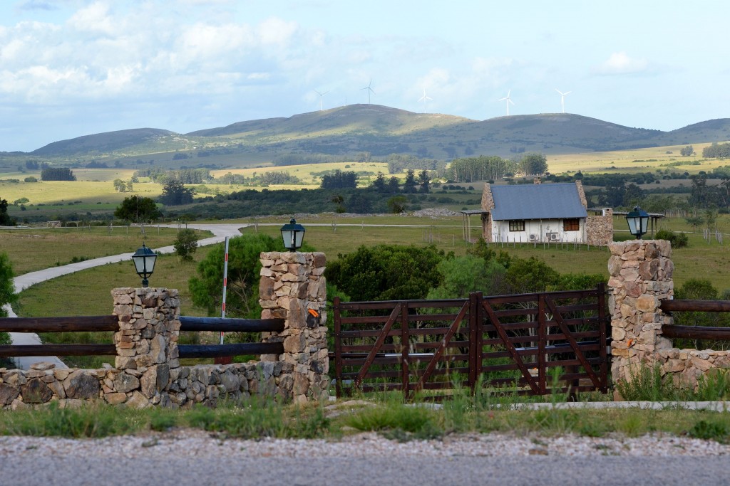 Foto: Sierra Los Caracoles desde ruta 12 - Maldonado, Uruguay