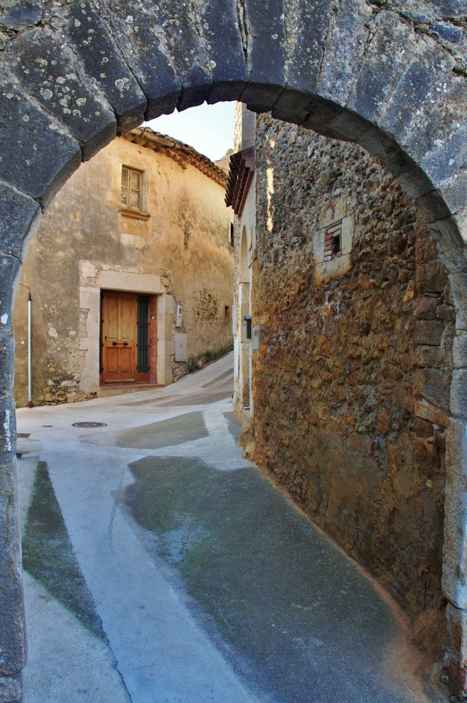 Foto: Vista del pueblo - Regencós (Girona), España
