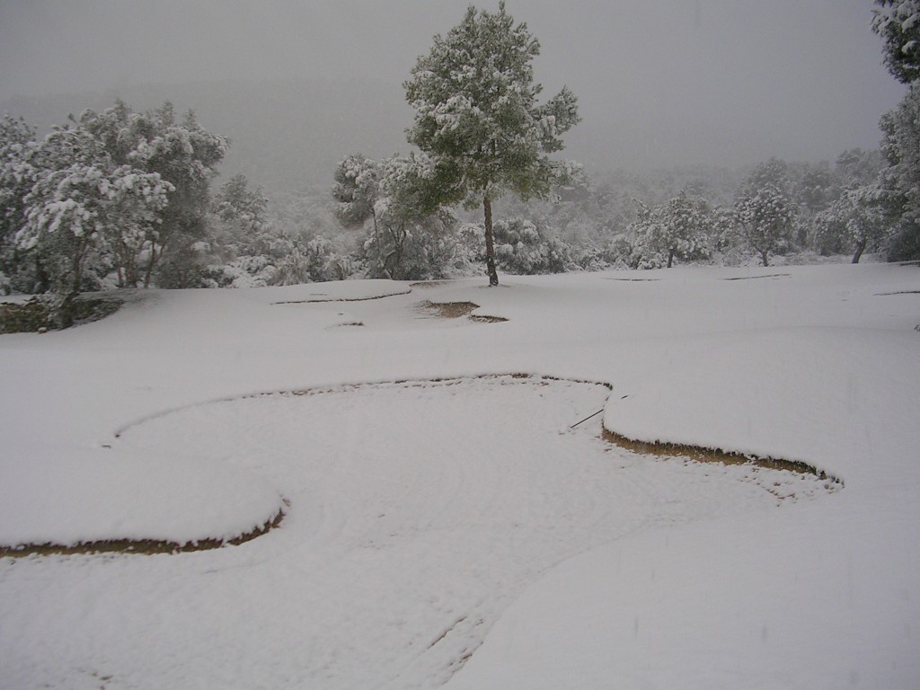 Foto: BUNKERS DE GOLF BAJO LA NIEVE - Palma De Mallorca (Illes Balears), España