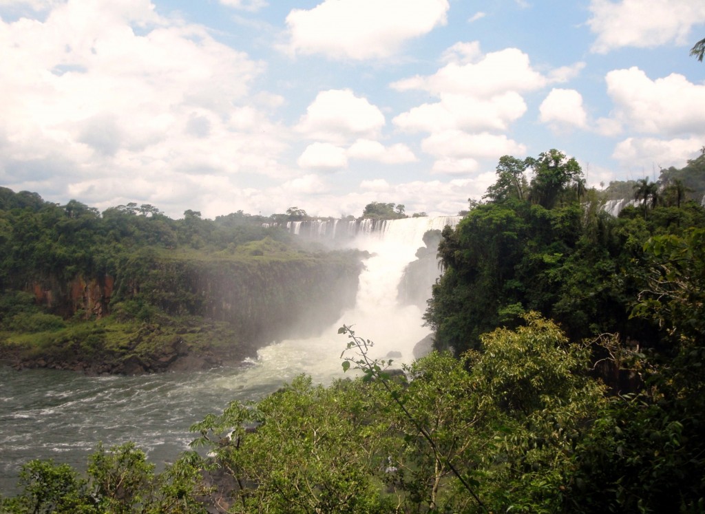 Foto: Circuito Inferior - Puerto Iguazú (Misiones), Argentina