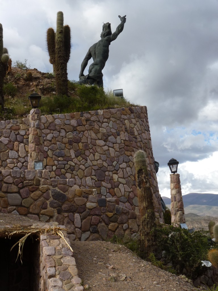 Foto: Monumento a la Independencia. - Humahuaca (Jujuy), Argentina