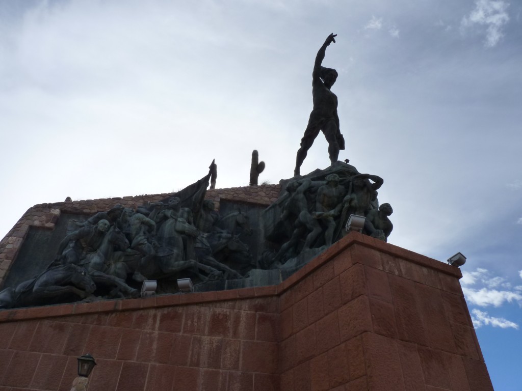 Foto: Monumento a la Independencia. - Humahuaca (Jujuy), Argentina