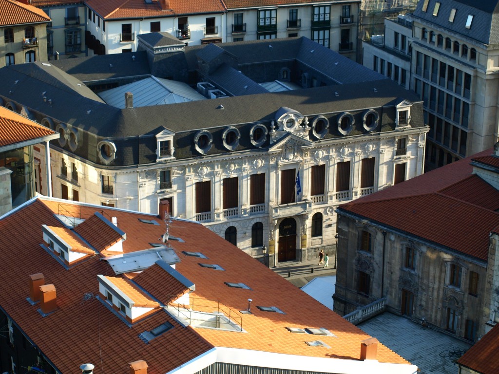 Foto: Banco de Bilbao desde el ascensor de Mallona - Bilbao (Vizcaya), España