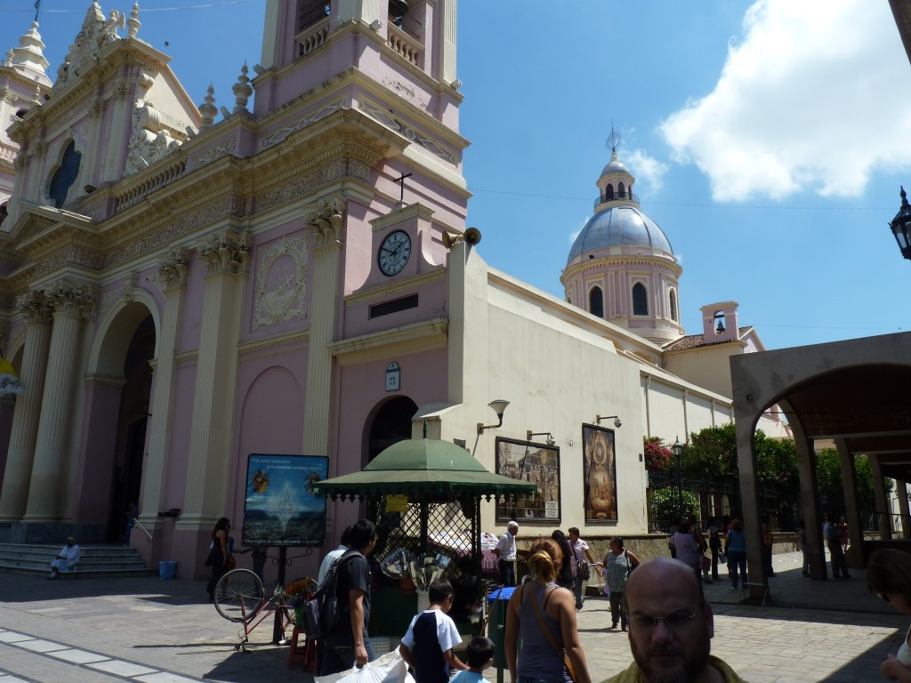 Foto: Catedral. - Salta, Argentina
