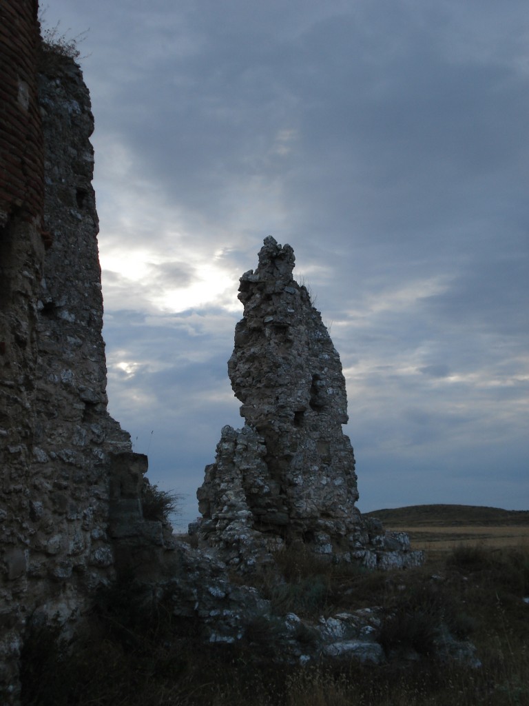 Foto: Ruinas del castillo - Cerezo de Río Tirón (Burgos), España