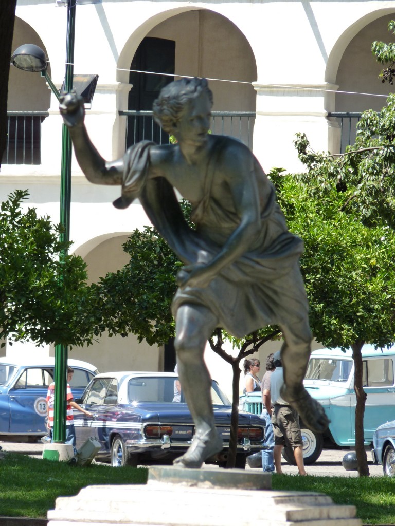 Foto: Plaza 9 de Julio - Salta, Argentina