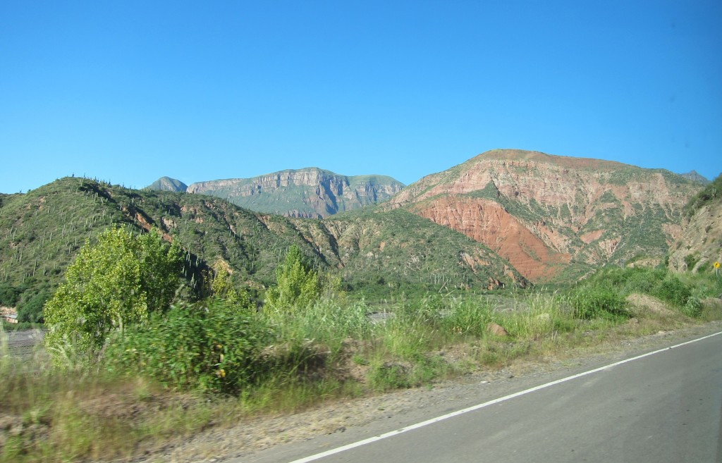 Foto: Camino a Cachi - Cachi (Salta), Argentina