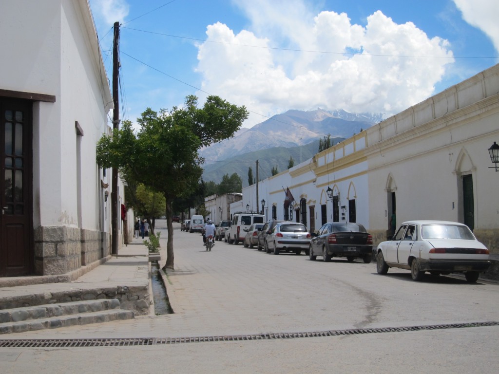 Foto: Calles de Cachi - Cachi (Salta), Argentina