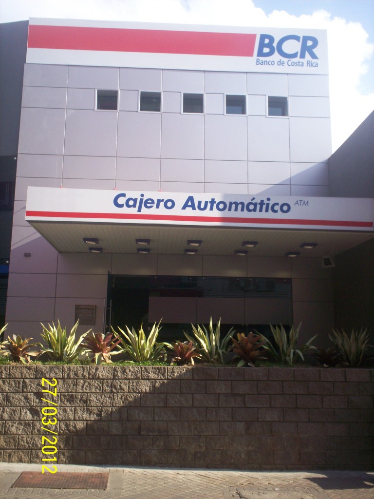 Foto: BANCO DE  COSTA RICA - Alajuela, Costa Rica