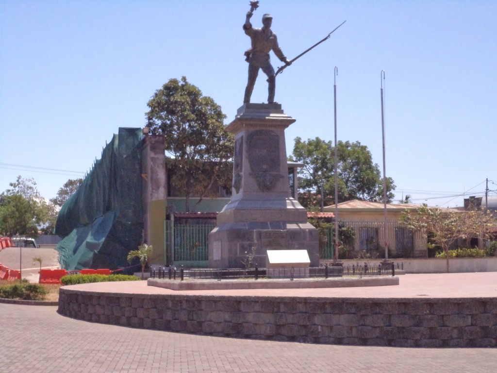 Foto: PARQUE JUAN SANTAMARIA - Alajuela, Costa Rica