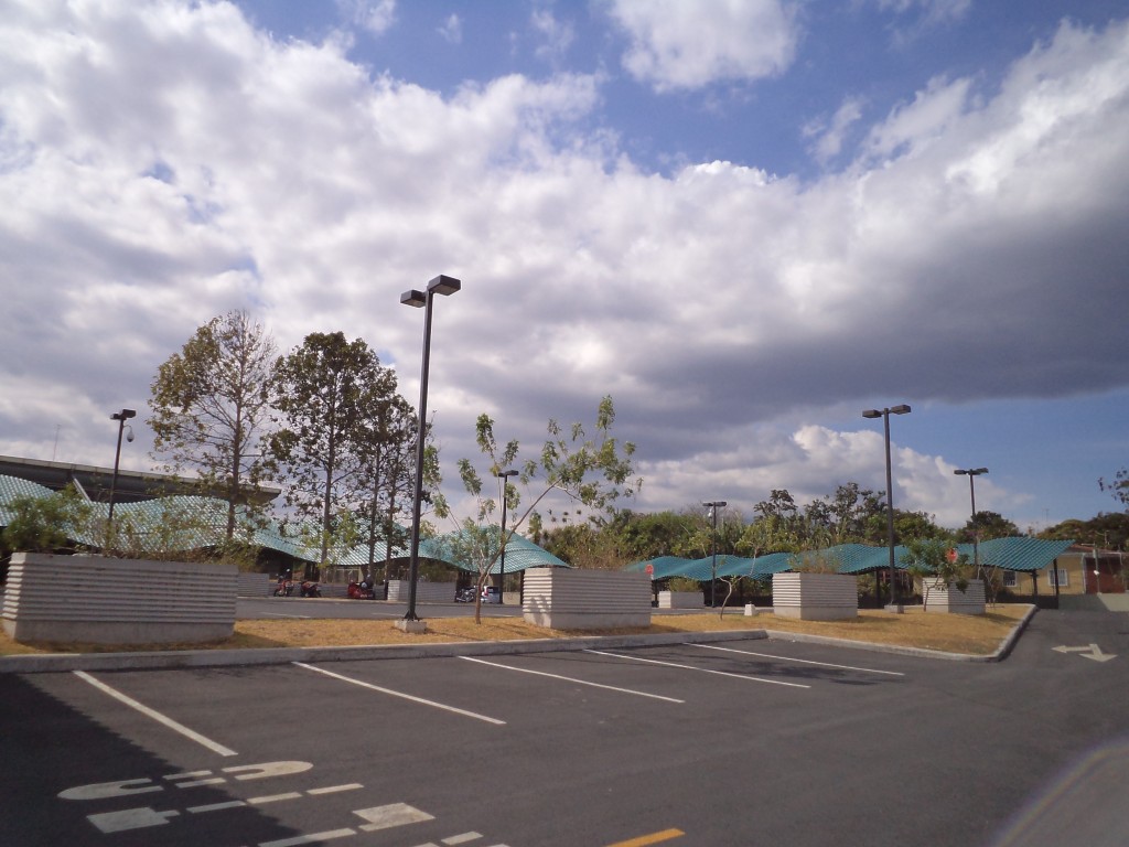 Foto: SUPERMERCADO - San Martin (Alajuela), Costa Rica