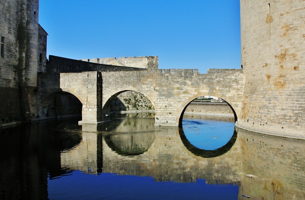 Foto: Entrada a la ciudad amurallada - Aigues-Mortes (Languedoc-Roussillon), Francia