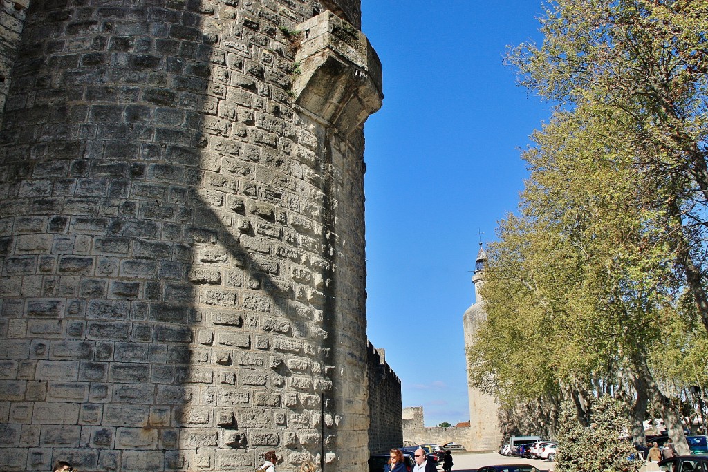 Foto: Interior de la ciudad amurallada - Aigues-Mortes (Languedoc-Roussillon), Francia