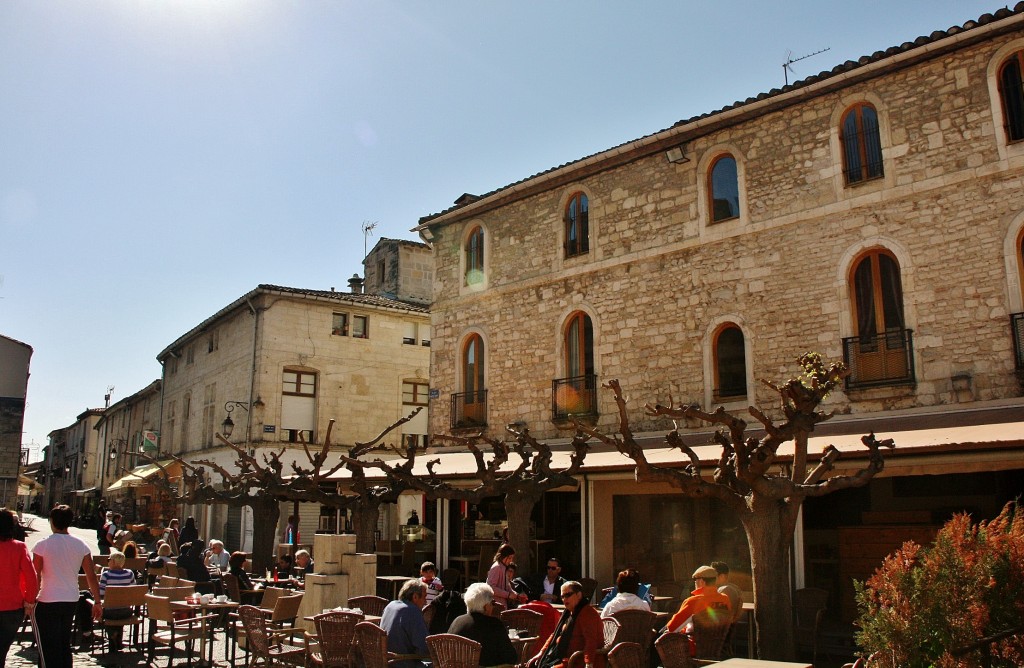 Foto: Interior de la ciudad amurallada - Aigues-Mortes (Languedoc-Roussillon), Francia