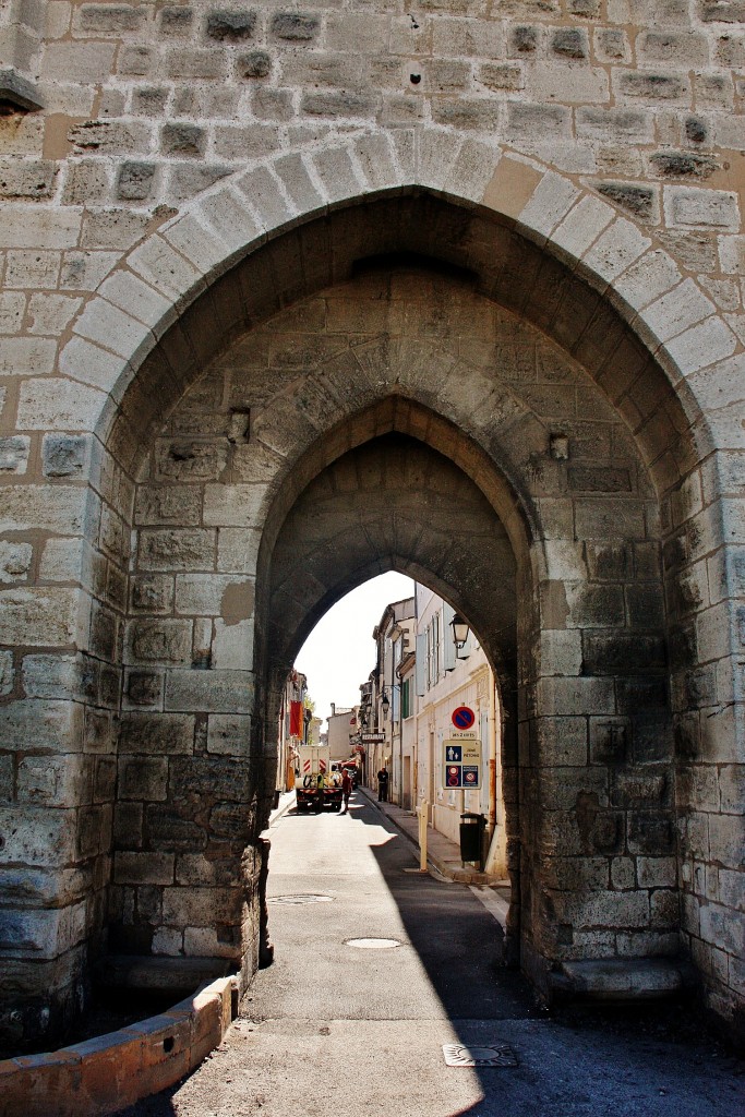 Foto: La puerta de los Molinos - Aigues-Mortes (Languedoc-Roussillon), Francia