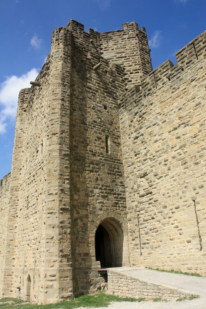 Foto: Puerta en la muralla - Carcassonne (Languedoc-Roussillon), Francia