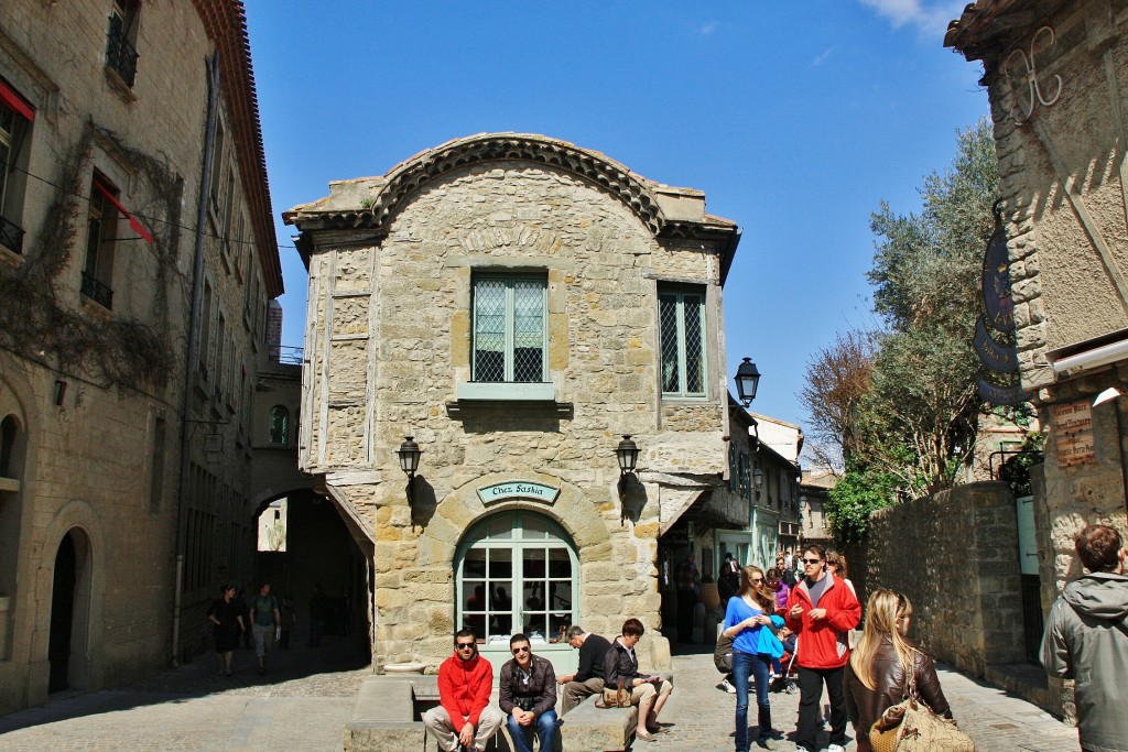 Foto: Interior de la ciudad medieval - Carcassonne (Languedoc-Roussillon), Francia