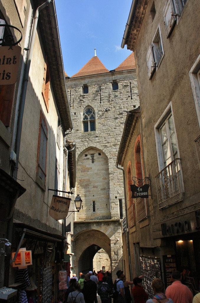Foto: Interior de la ciudad medieval - Carcassonne (Languedoc-Roussillon), Francia