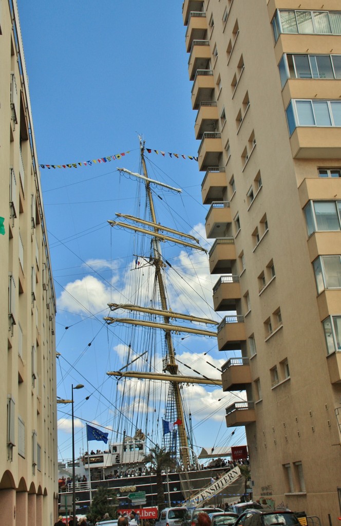 Foto: Gran velero en el puerto - Sète (Languedoc-Roussillon), Francia