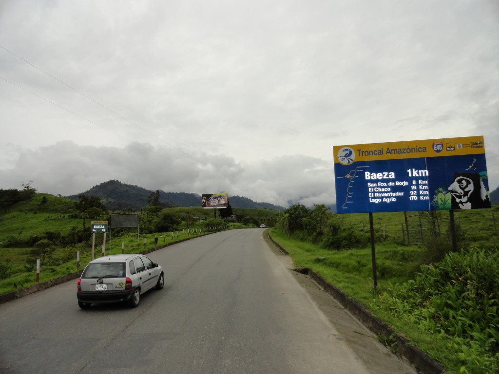 Foto: Entrada a Baeza - Baeza, Ecuador
