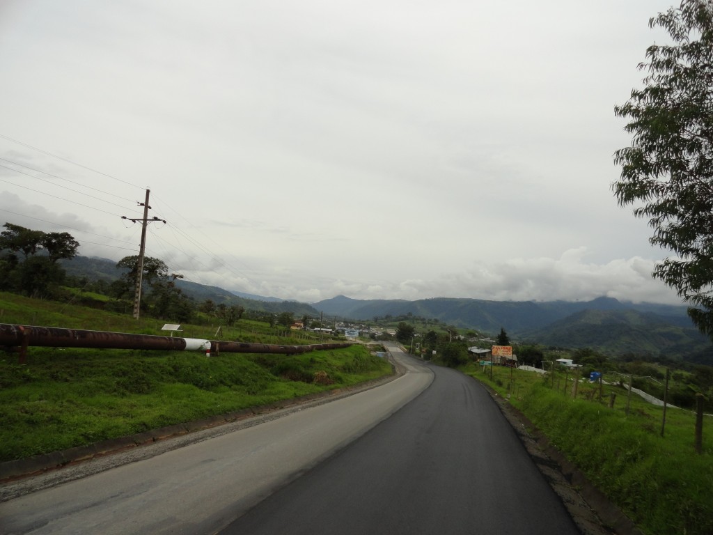 Foto: La población de Sardinas - Baeza (Napo), Ecuador