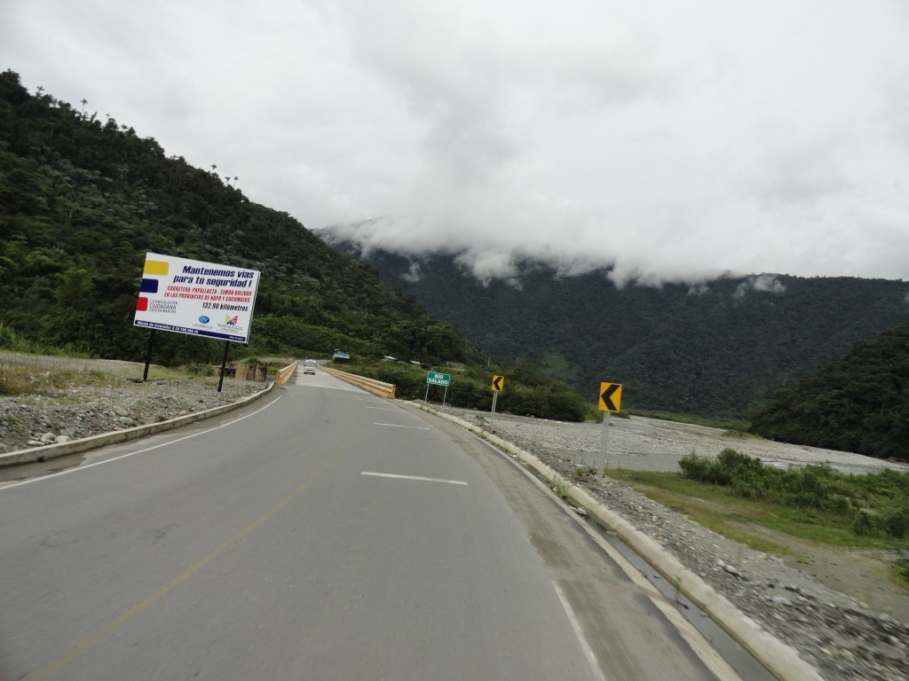 Foto: Puente sobre el rio Salado - Chaco (Santa Rosa) (Napo), Ecuador