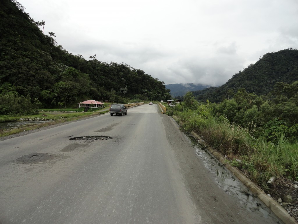 Foto: Proyecto Coca Codo Sinclair - Sucumbios, Ecuador