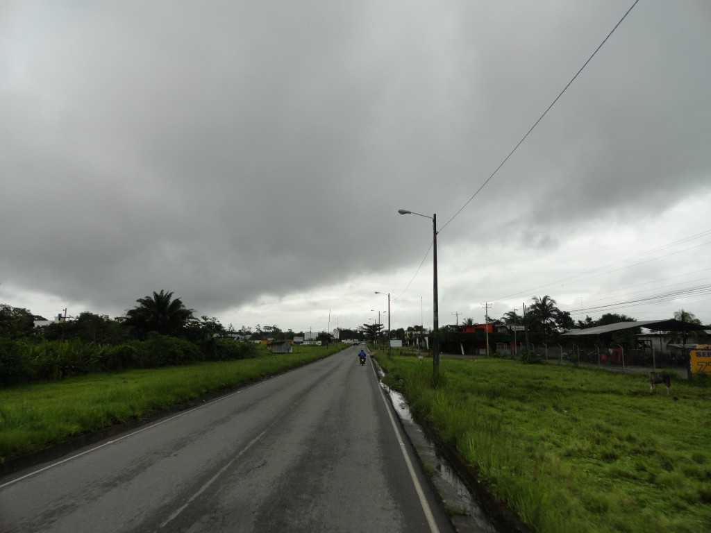 Foto: Carretera - Lago Agrio (Sucumbios), Ecuador