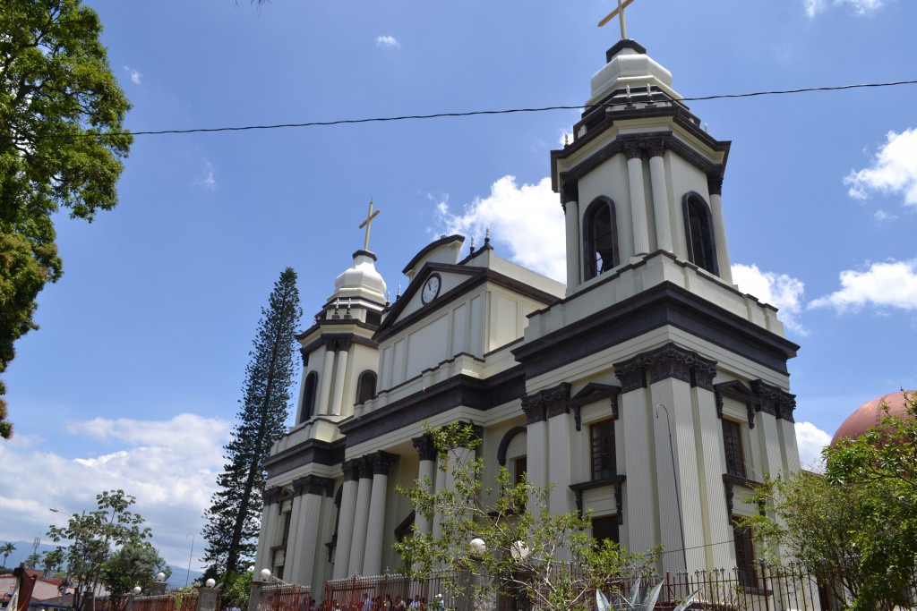 Foto: IGLESIA CATEDRAL - Alajuela, Costa Rica