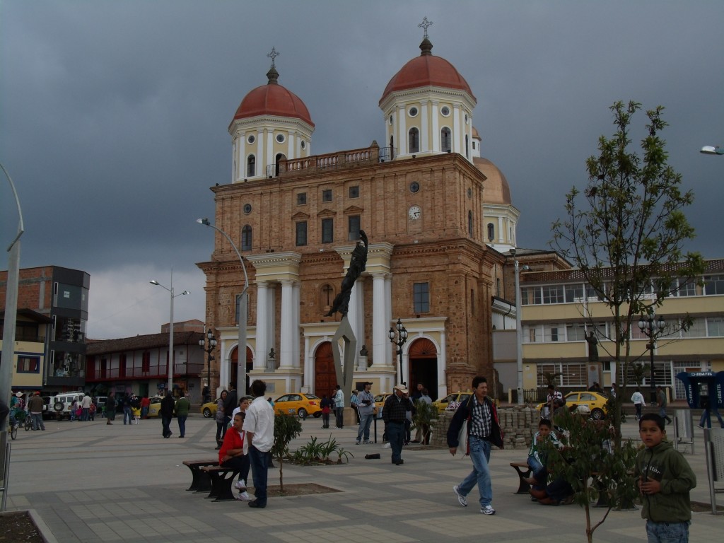 Foto: Iglesia principal - Santa Rosa de Osos (Antioquia), Colombia