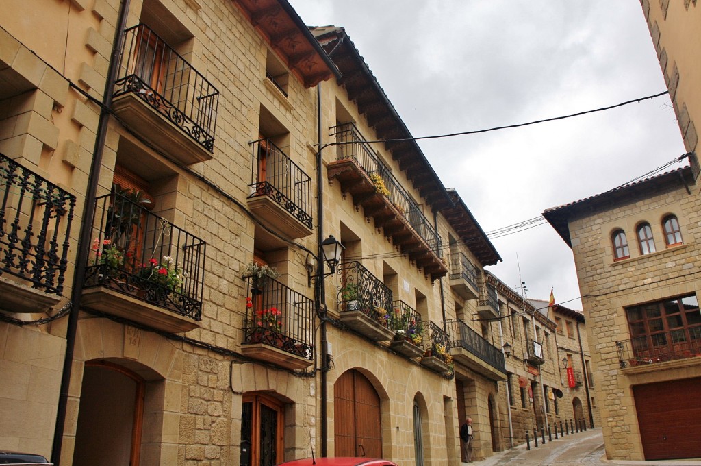 Foto: Vista del pueblo - Luesia (Zaragoza), España