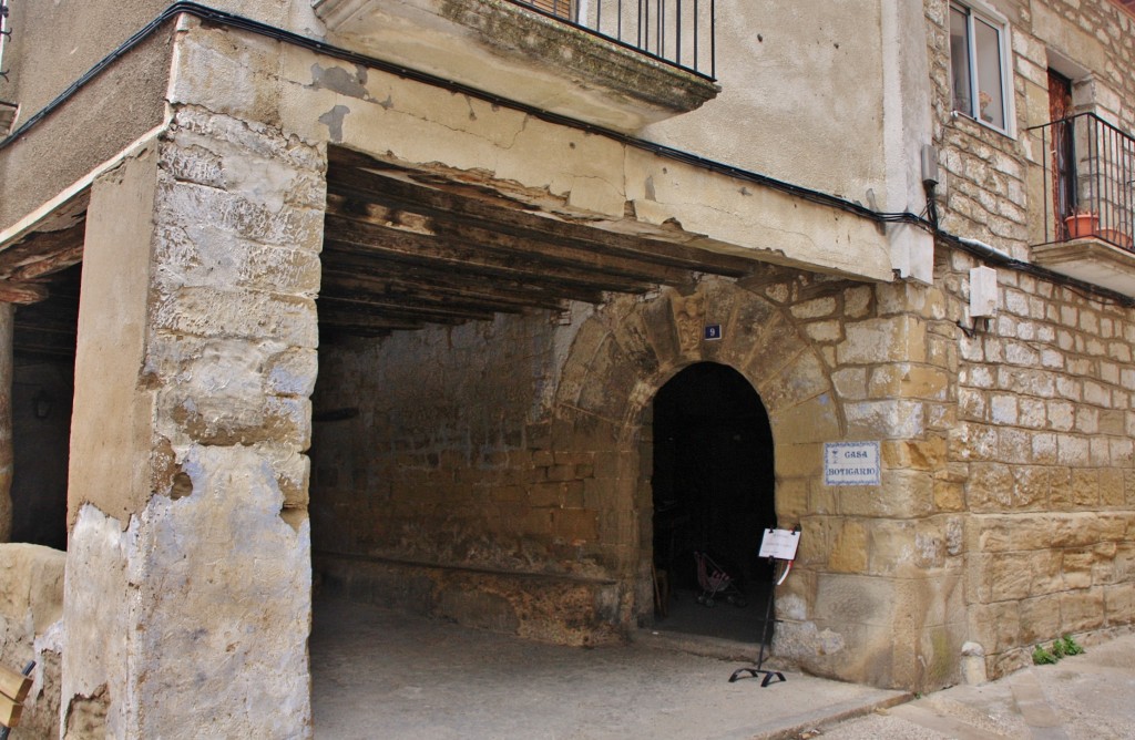 Foto: Vista del pueblo - Luesia (Zaragoza), España