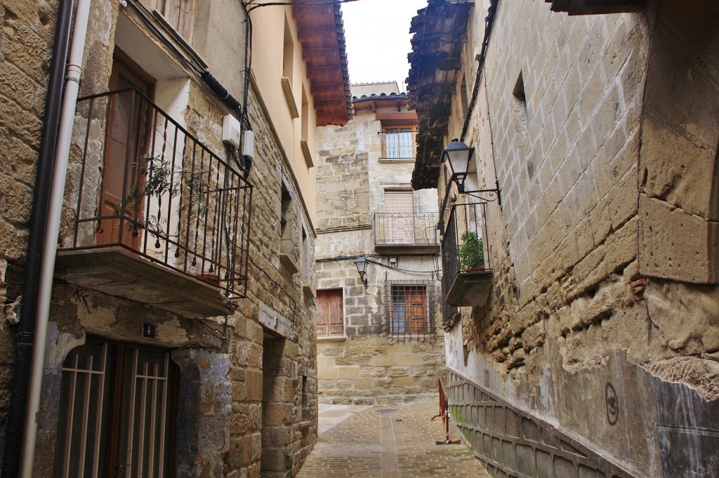 Foto: Vista del pueblo - Luesia (Zaragoza), España