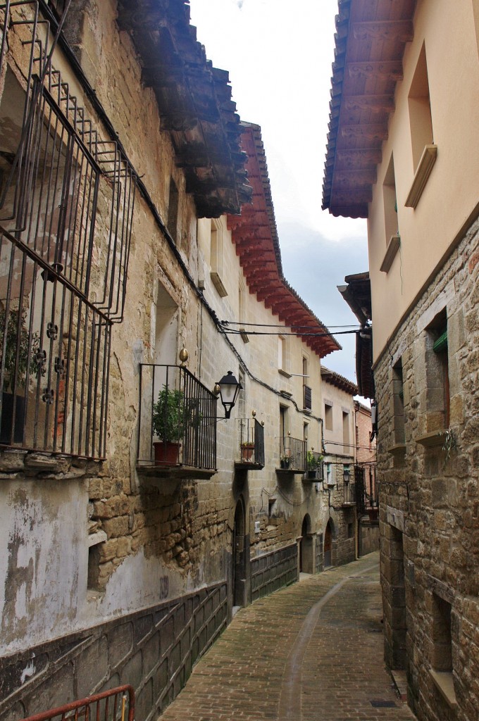 Foto: Vista del pueblo - Luesia (Zaragoza), España