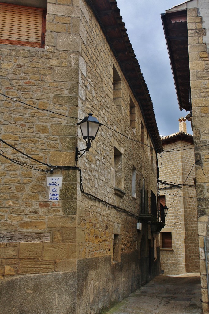 Foto: Vista del pueblo - Luesia (Zaragoza), España