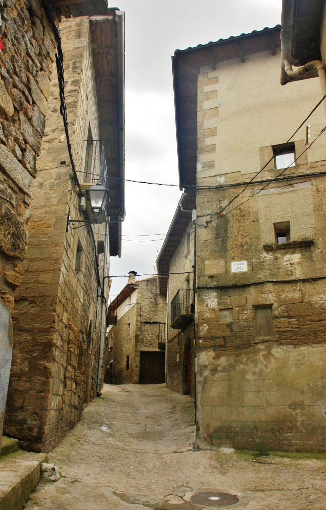 Foto: Vista del pueblo - Luesia (Zaragoza), España