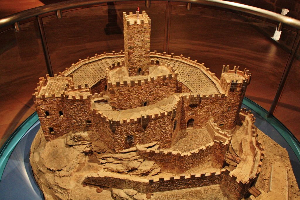 Foto: Maqueta del castillo - Javier (Navarra), España