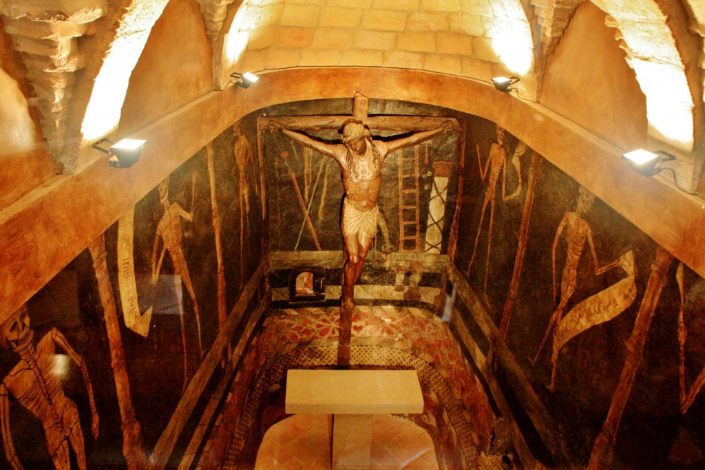 Foto: Castillo: capilla del Cristo - Javier (Navarra), España