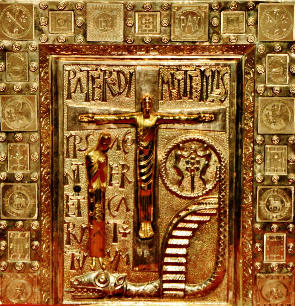 Foto: Monasterio de Leyre: iglesia - Yesa (Navarra), España