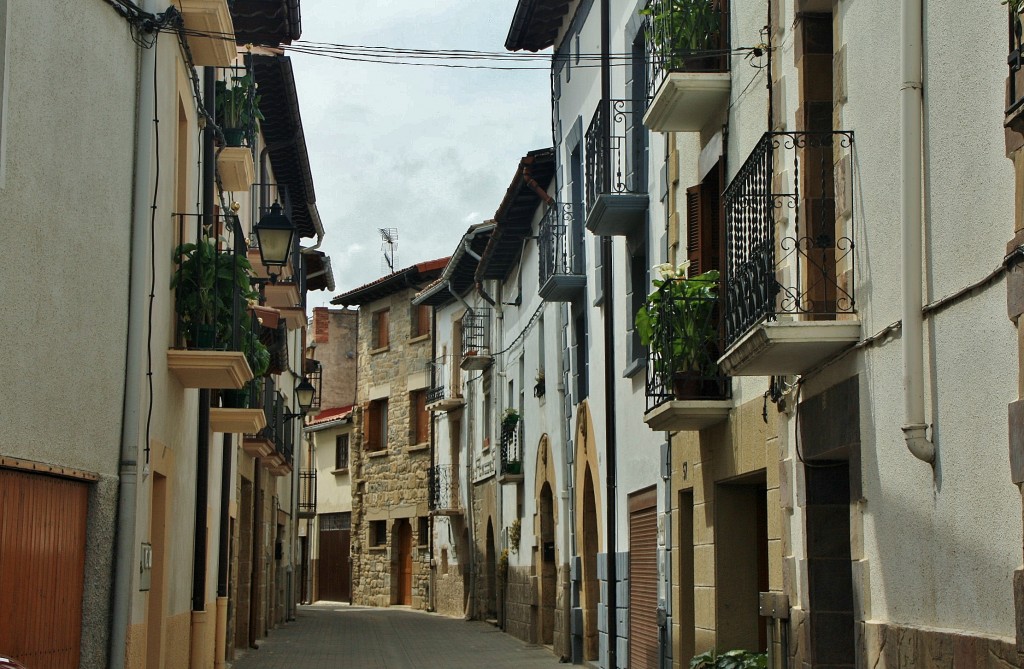 Foto: Vista de la villa - Lumbier (Navarra), España