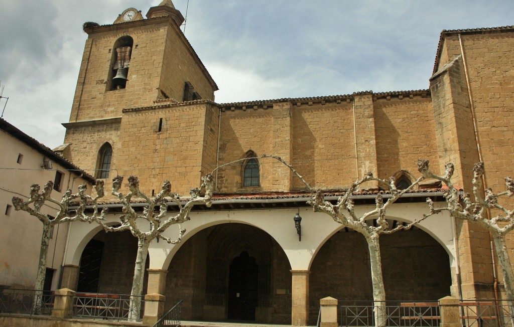 Foto: Iglesia de la Asunción - Lumbier (Navarra), España