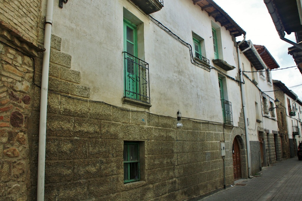 Foto: Vista de la villa - Lumbier (Navarra), España