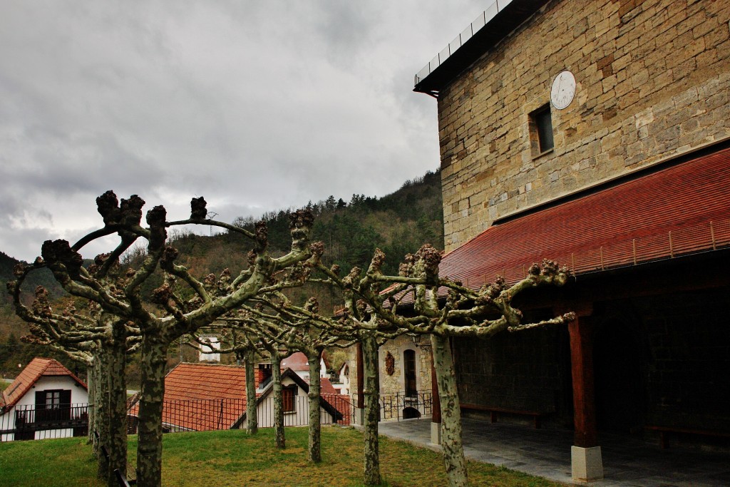 Foto: Vista del pueblo - Ezcároz (Navarra), España
