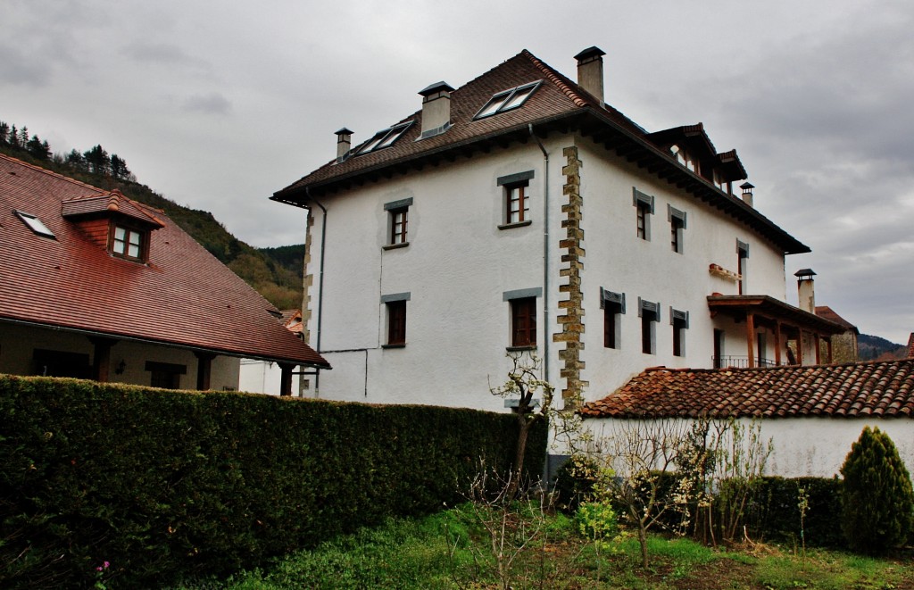 Foto: Vista del pueblo - Ezcároz (Navarra), España