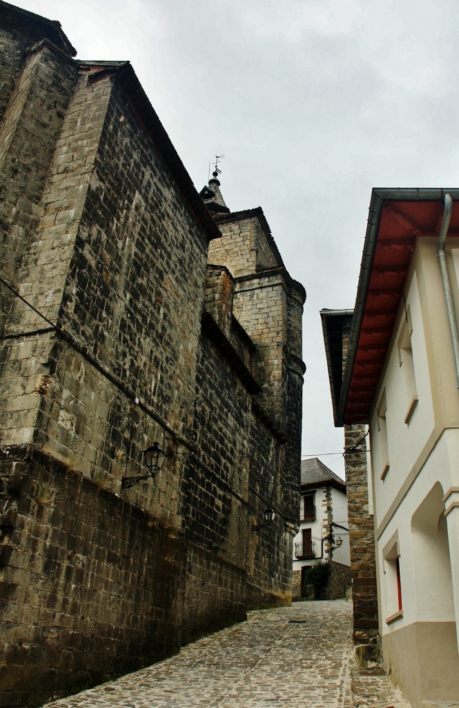 Foto: Vista del pueblo - Uztarroz (Navarra), España