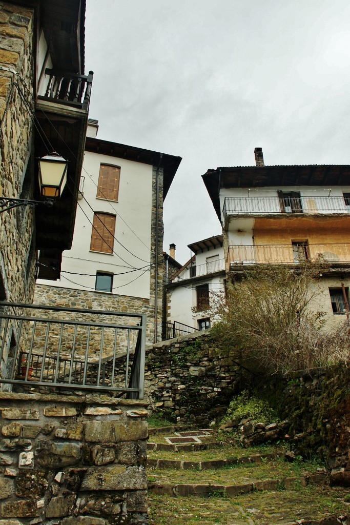 Foto: Vista del pueblo - Uztarroz (Navarra), España